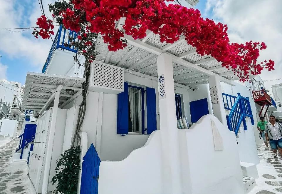 Eleanna's Mykonos