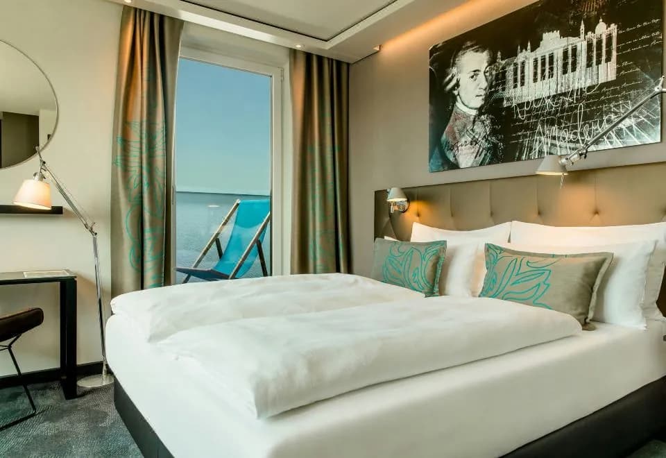 Motel One Salzburg-Mirabell