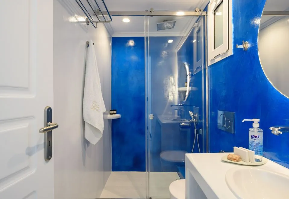 Villa Renos Hotel