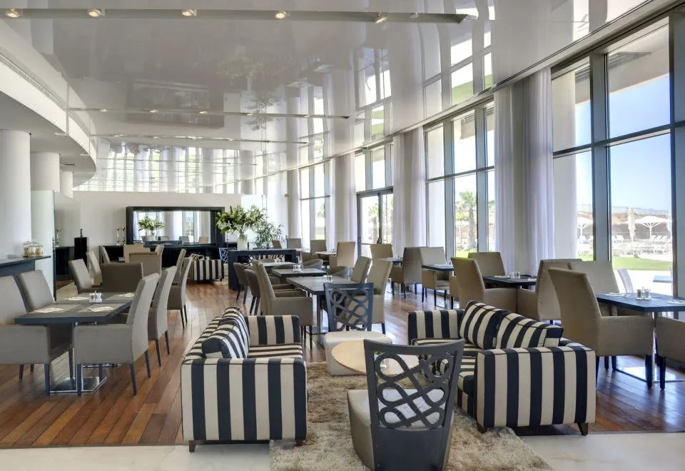 West Tel Aviv- All Suites Hotel by The Sea