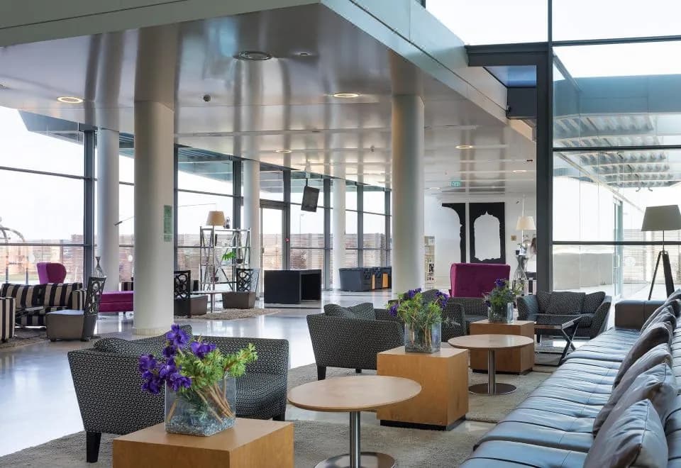 West Tel Aviv- All Suites Hotel by The Sea
