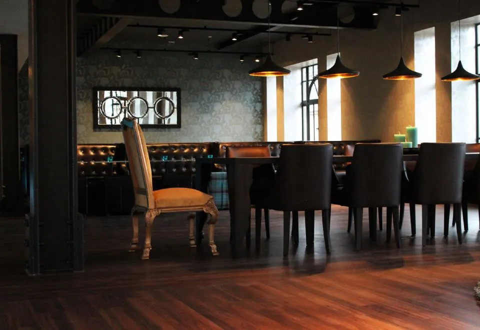 Motel One Edinburgh-Princes