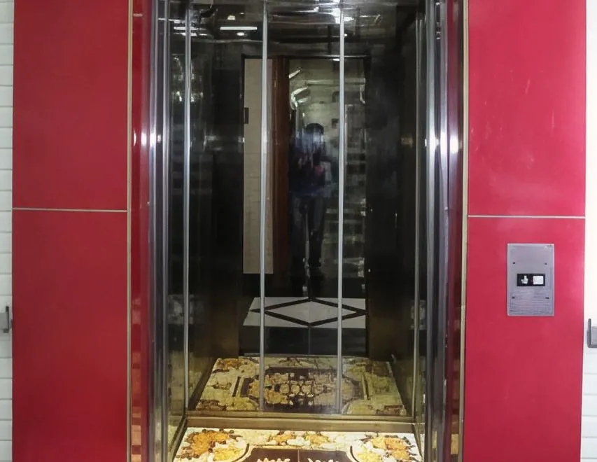 Zaineast Hotel