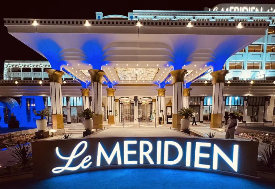 Le Meridien Abu Dhabi