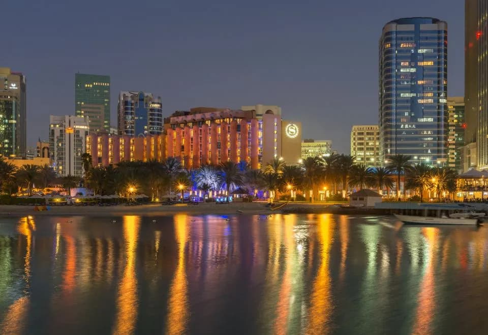 Sheraton Abu Dhabi Hotel & Resort