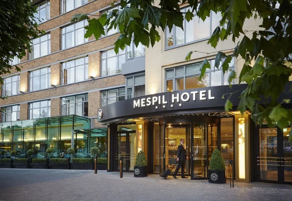 Mespil Hotel
