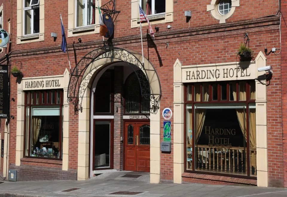Harding Hotel