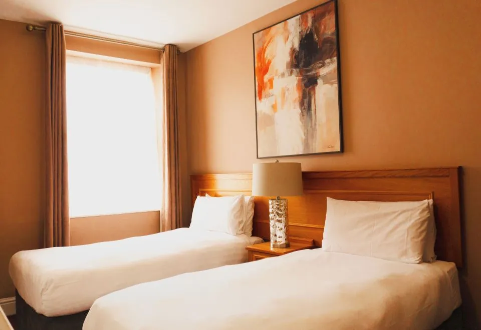 Phoenix Park Hotel