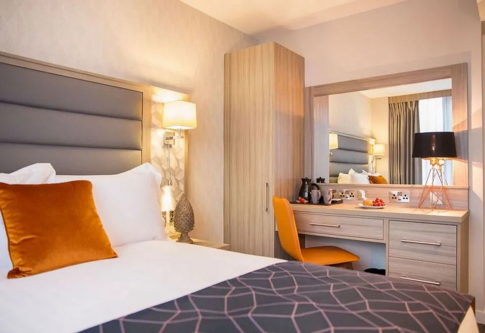 Metro Hotel Dublin Airport