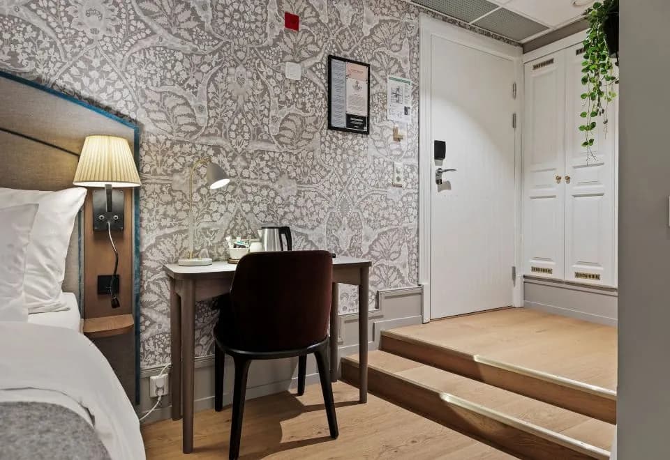 Home Hotel Bastion