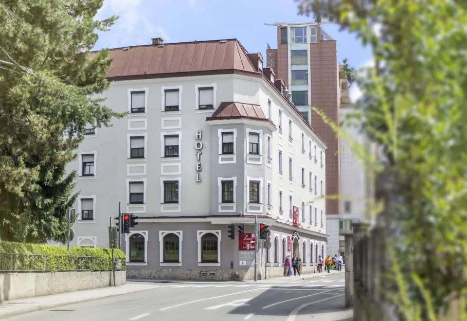 Der Salzburger Hof