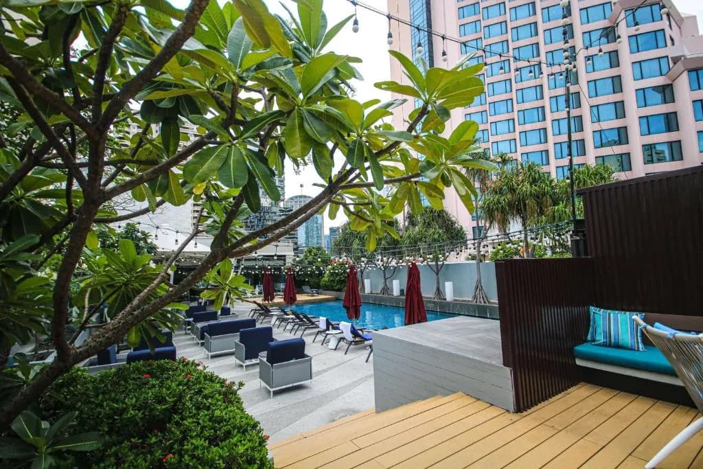 Park Plaza Bangkok Soi 18