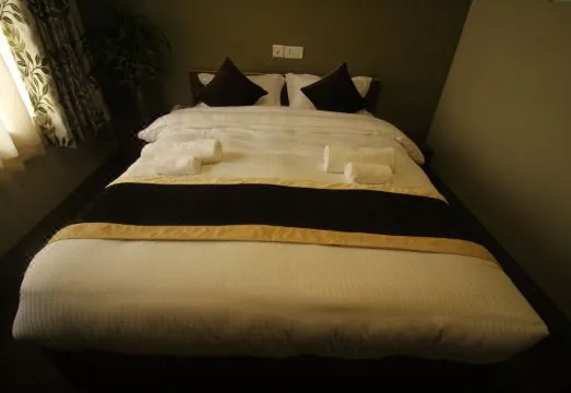 Himalayan Sherpa Inn