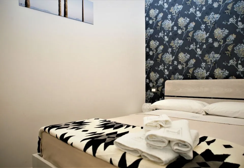 Hermes Rooms for Tourists