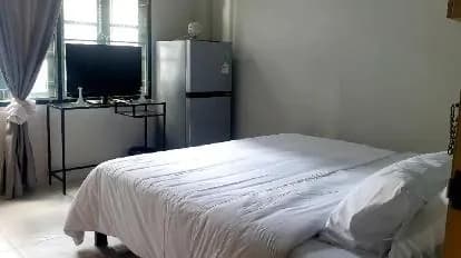 Asok Montri Hostel