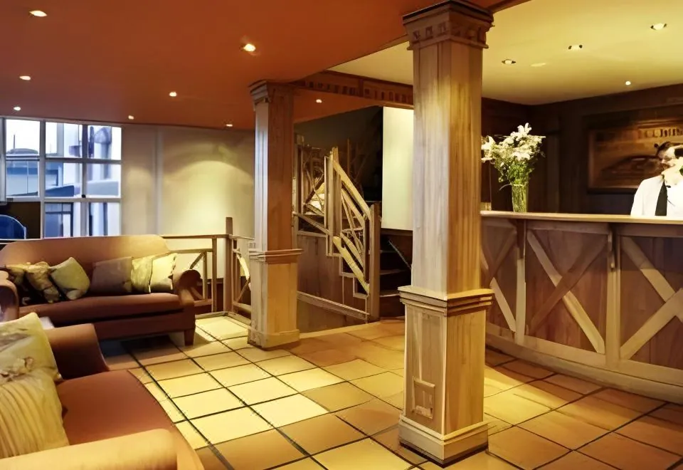 Del Bosque Apart Hotel