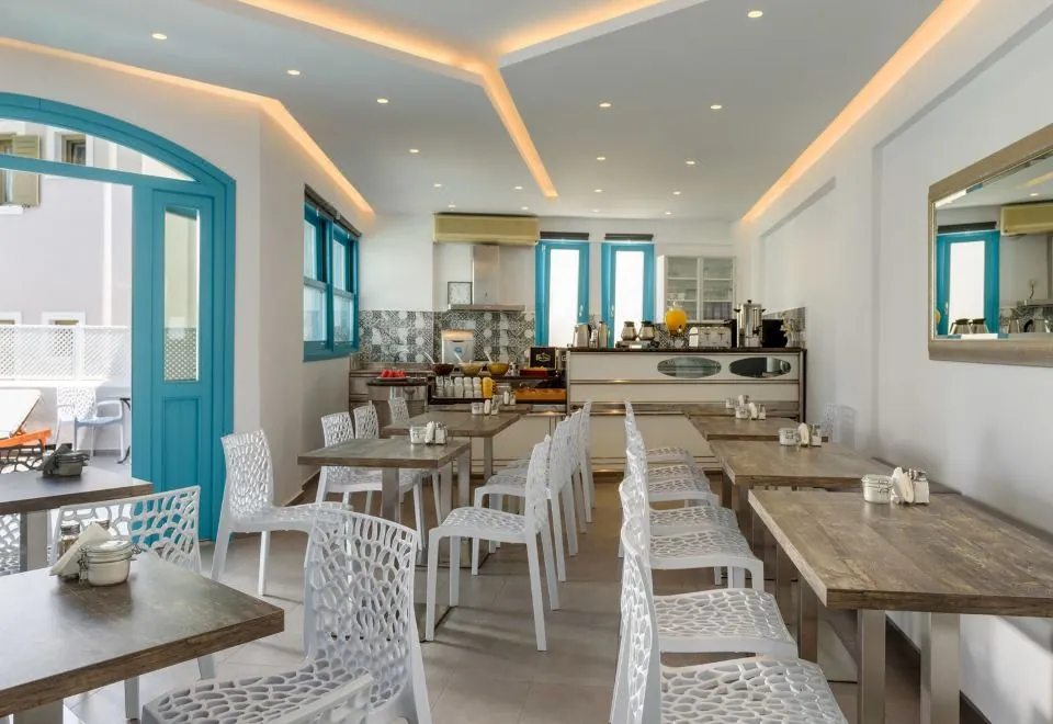 Nikolas Hotel