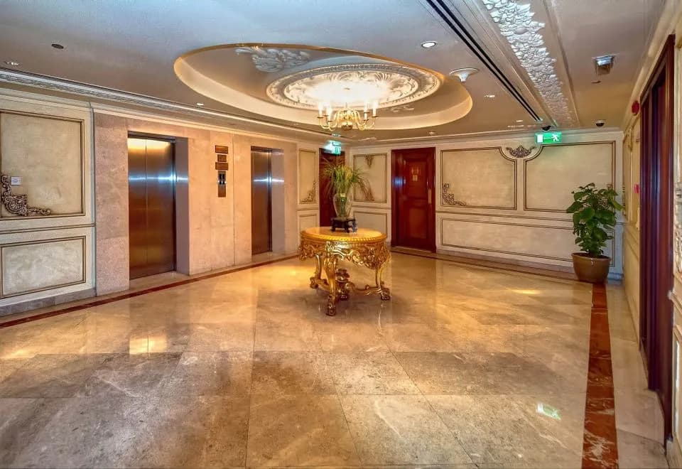 Royal Ascot Hotel