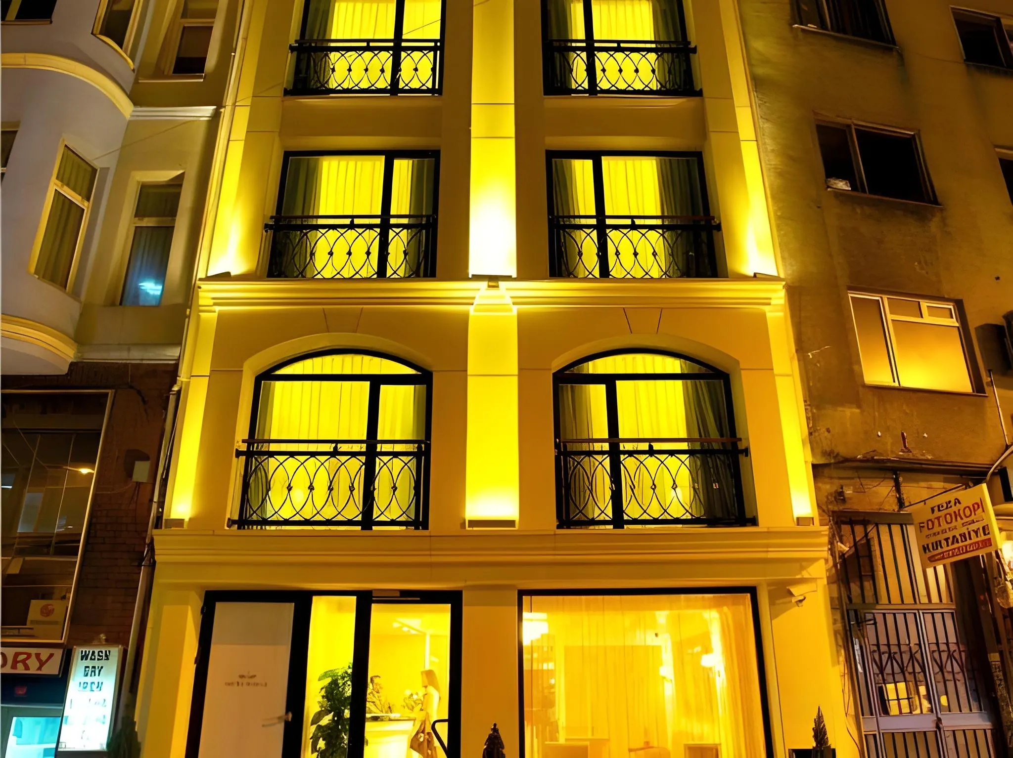 Perula Hotel