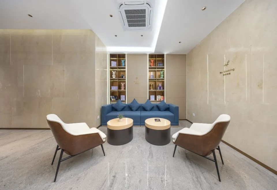 Lavande Hotel (Guangzhou Tianhe Shipai East Road Gangding Metro Station)
