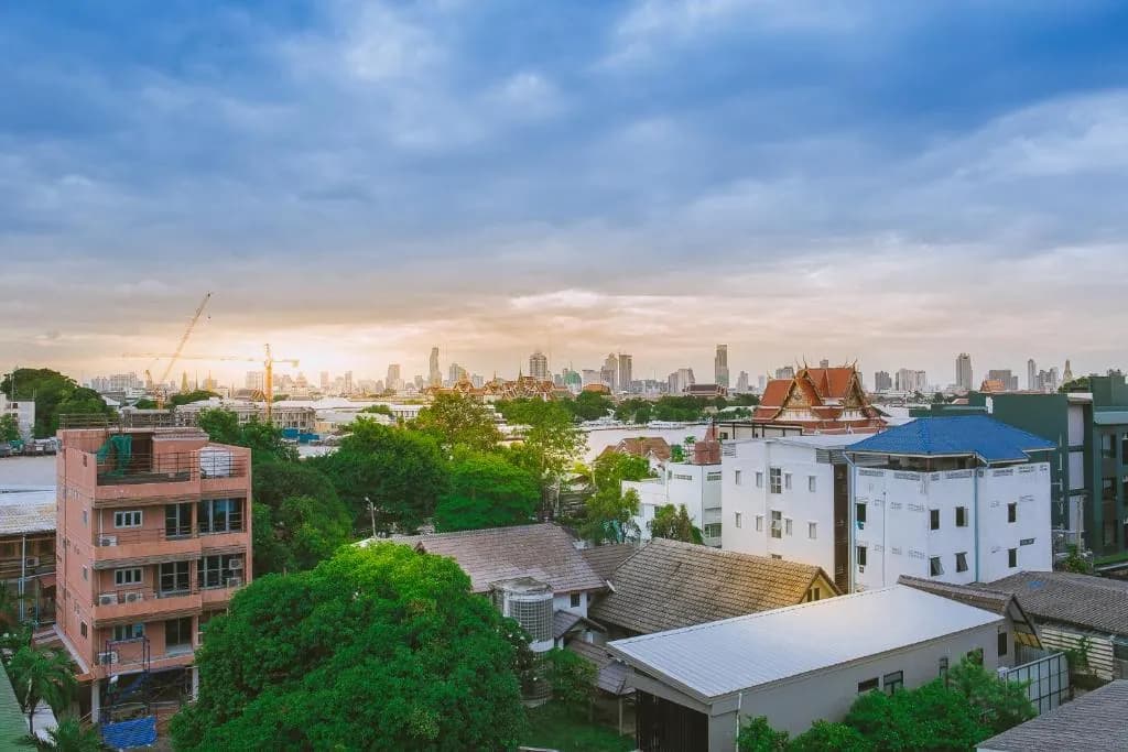 S.E.T Thanmongkol Residence
