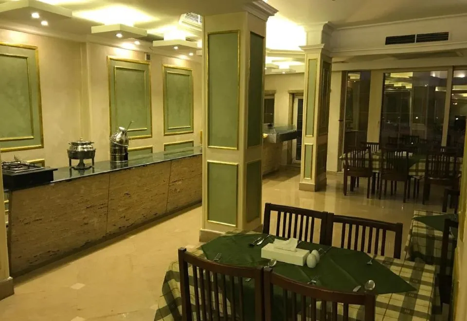 Hotel Royal Marshal