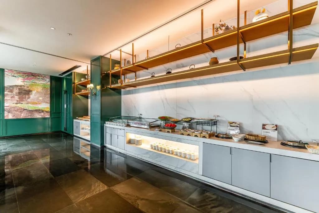 Holiday Inn Guangzhou Zhujiang New Town by IHG