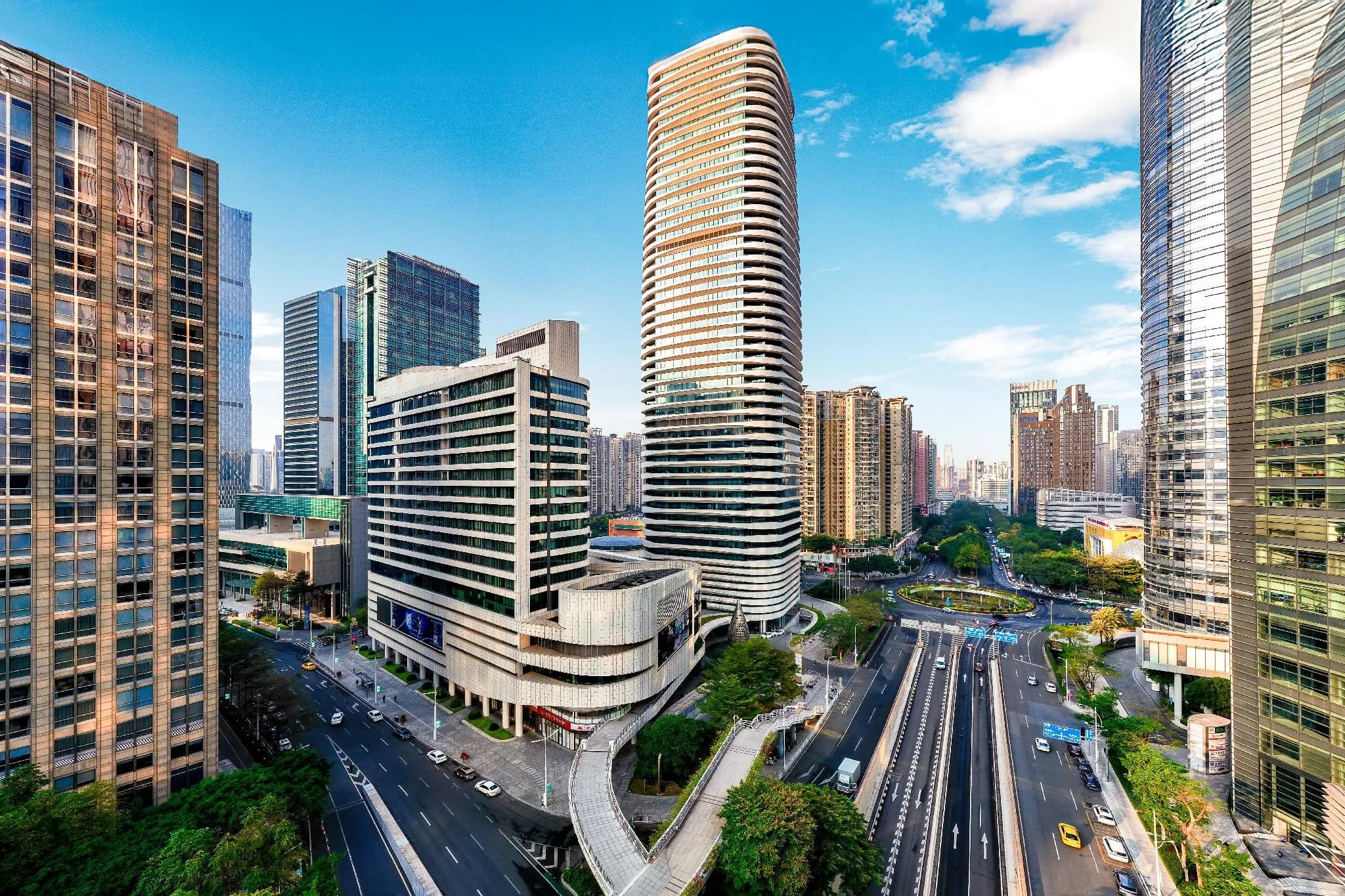 Holiday Inn Guangzhou Zhujiang New Town by IHG