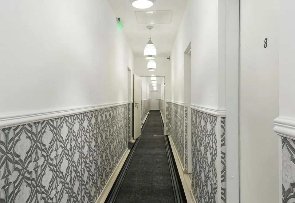 Silver Boutique Hotel
