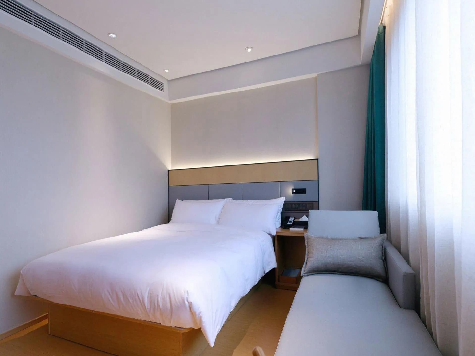 JI Hotel