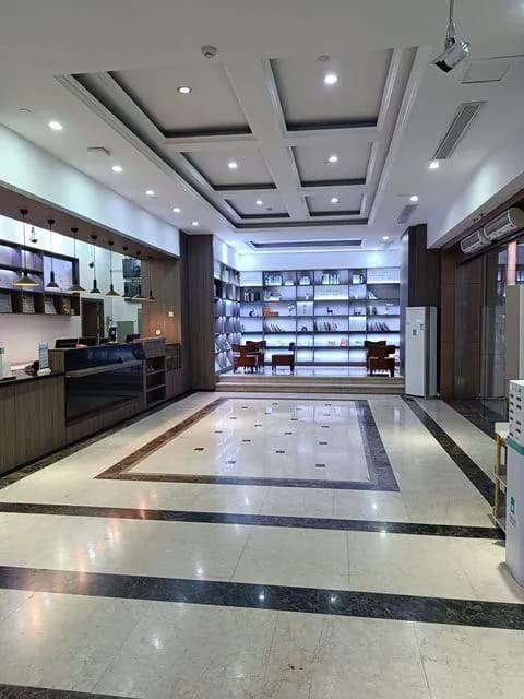 Baoquan Boutique Hotel (Shanghai Railway Station Center)