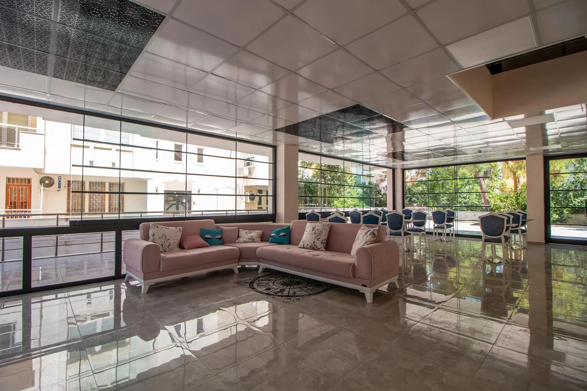 Venüs Hotel Konyaaltı