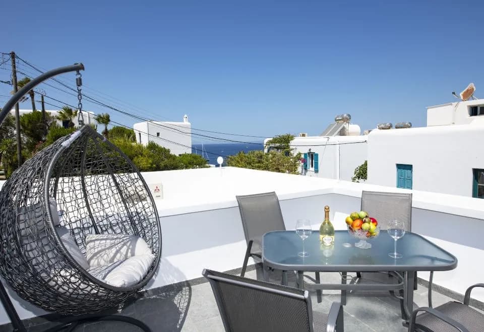 Zannis Hotel