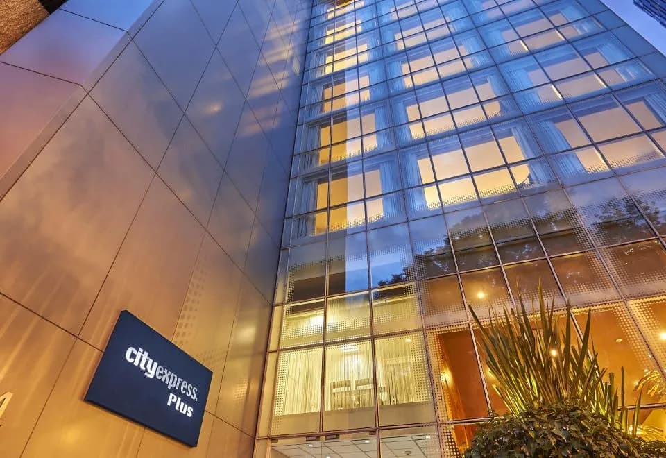 City Express Plus by Marriott Reforma El Ángel