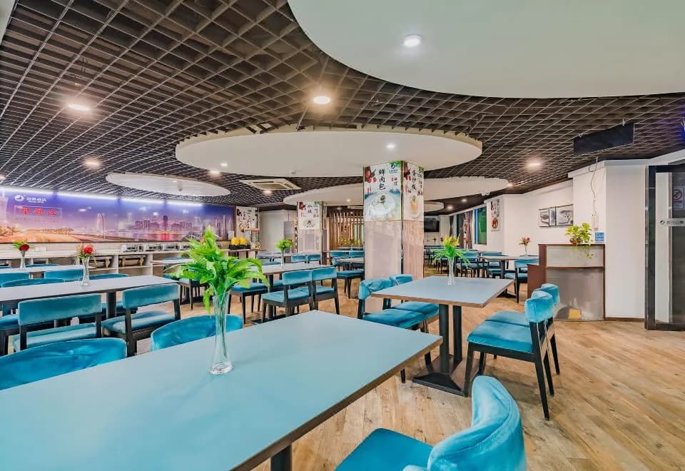 Yingshang Hotel (Guangzhou Take Village Pazhou Exhibition Center)