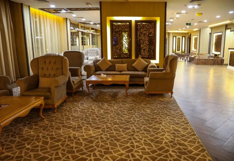 Muscat Plaza Hotel