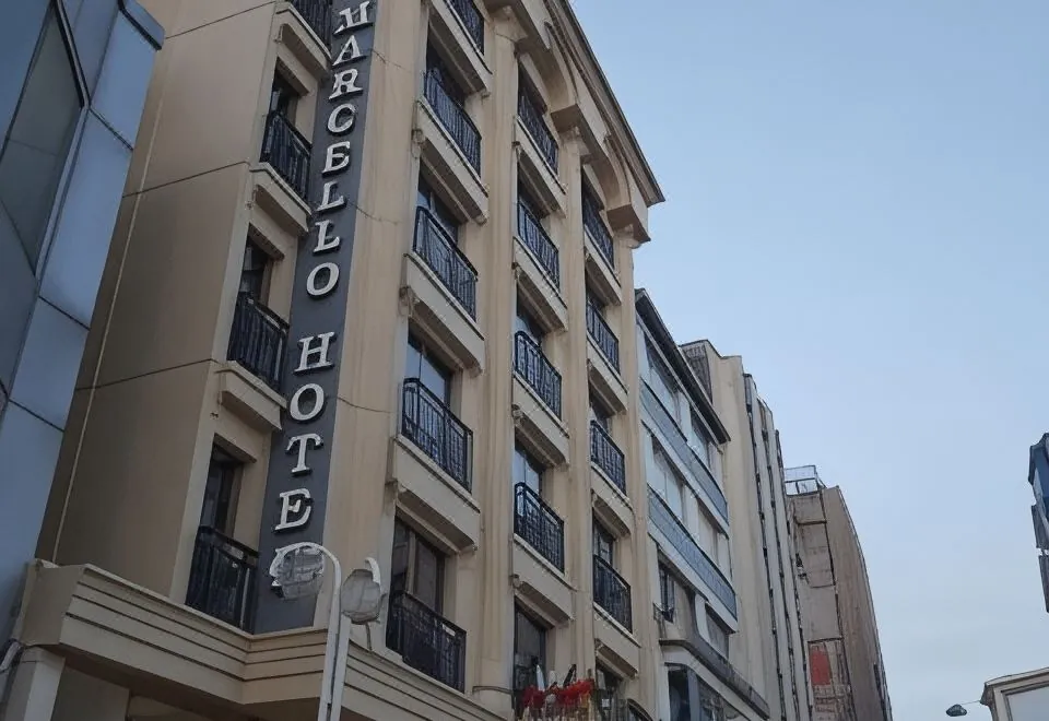 Grand Marcello Hotel