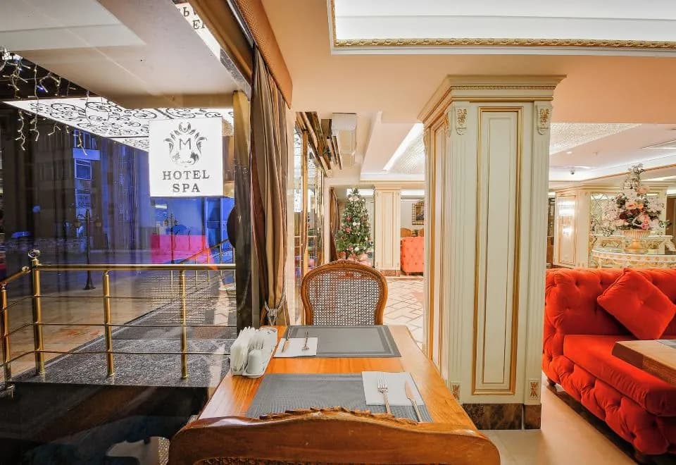 Grand Marcello Hotel