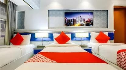 OYO 338 Transworld Hotel