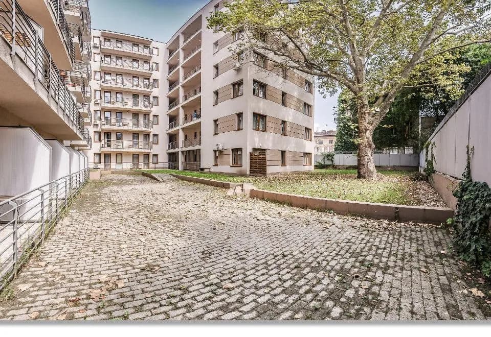 Prince Apartments