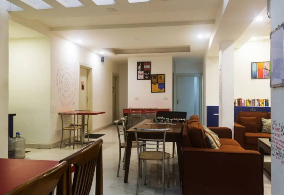 Joey's Hostel