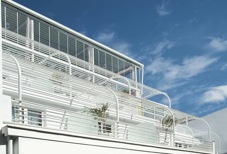 Athens Status Suites