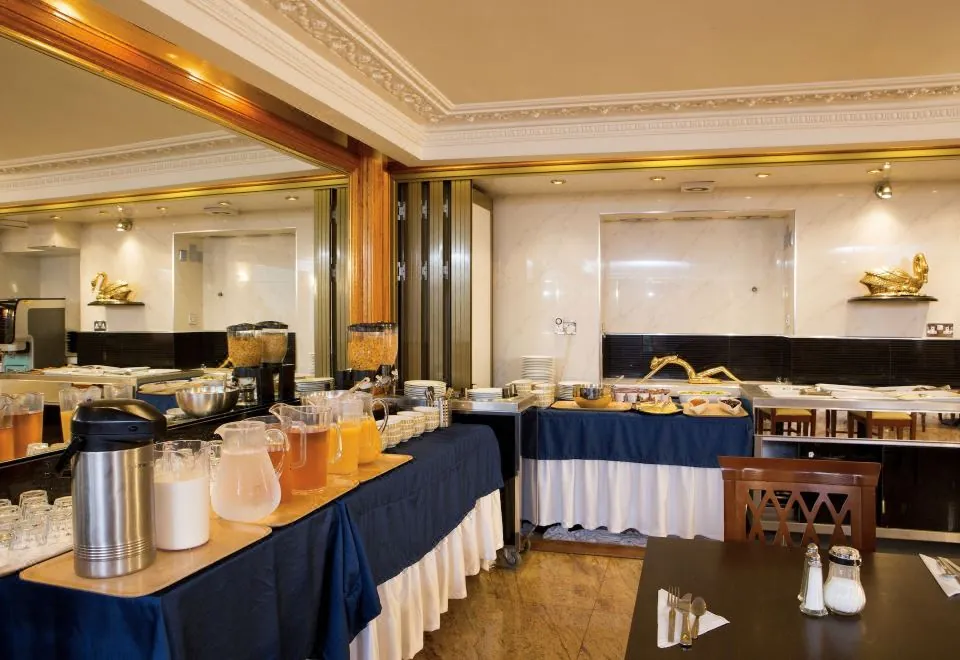 Abbey Court Hotel