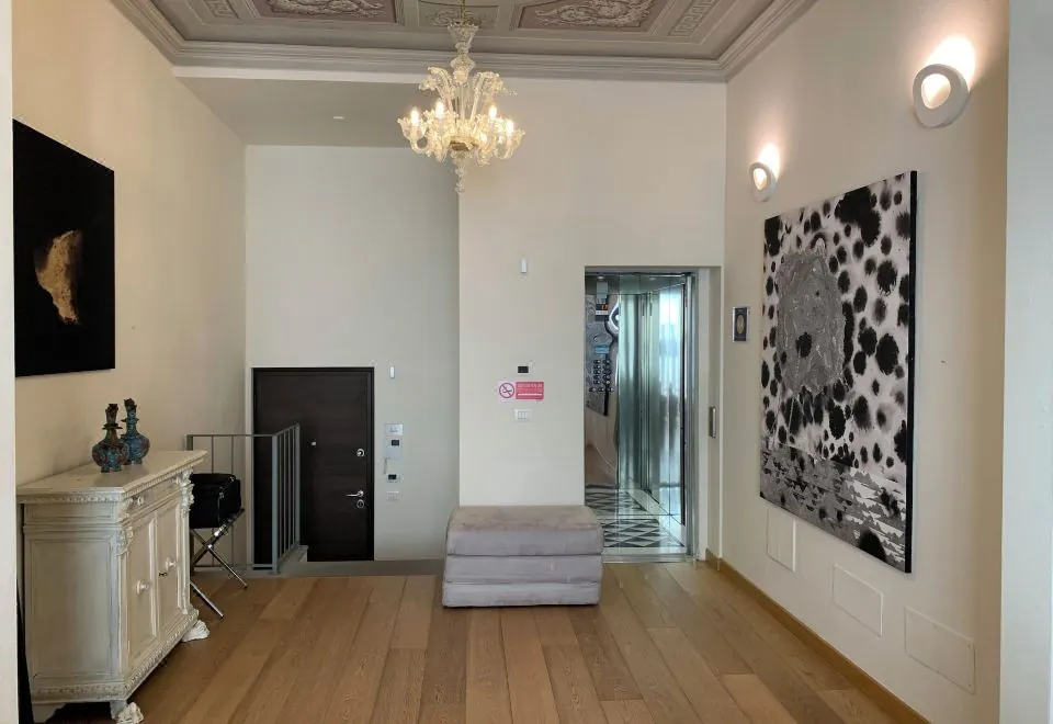 Florence Art Apartments