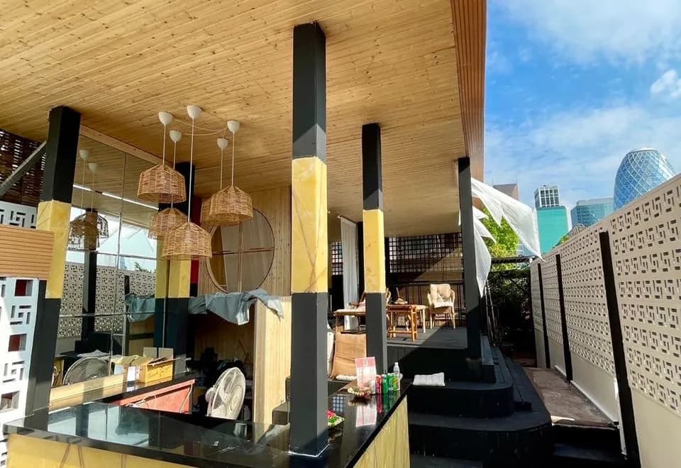 Blu Cabin Poshtel