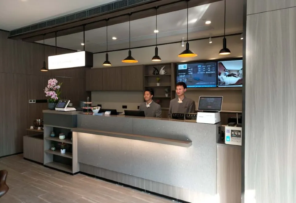 Hanting Hotel Shanghai Lujiazui Minsheng Road Metro Station