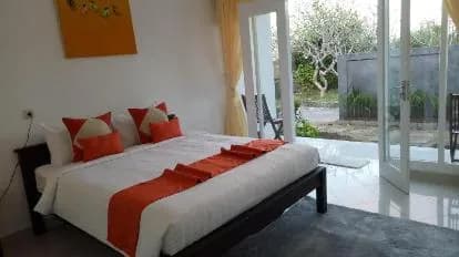 SUMMER HOMESTAY