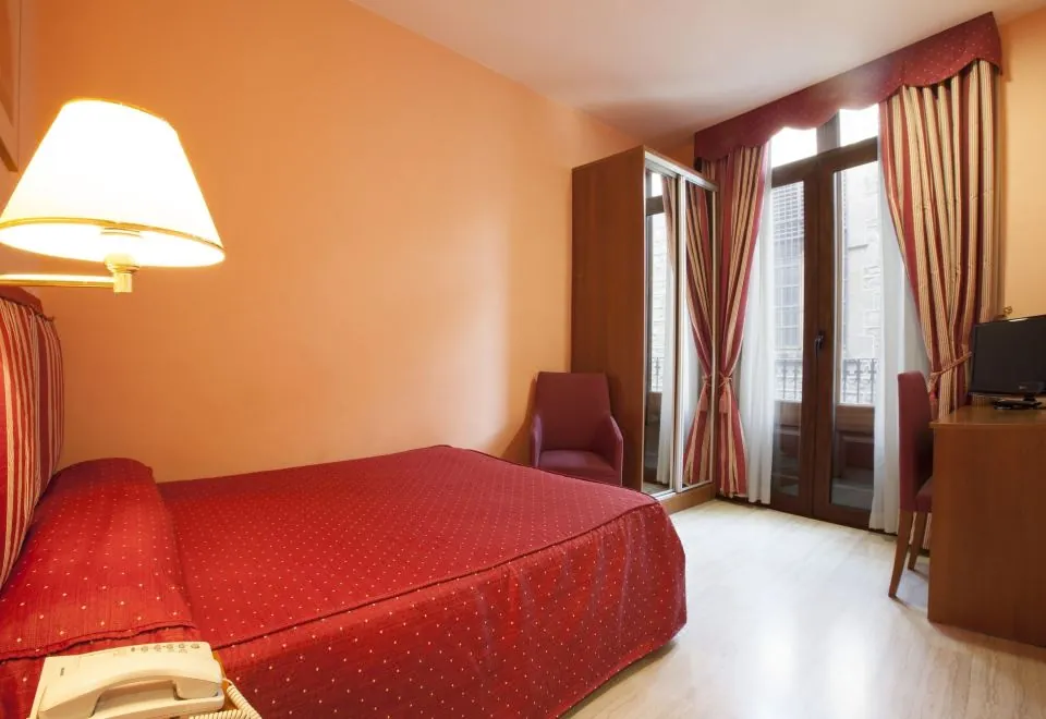 Alba Hotel