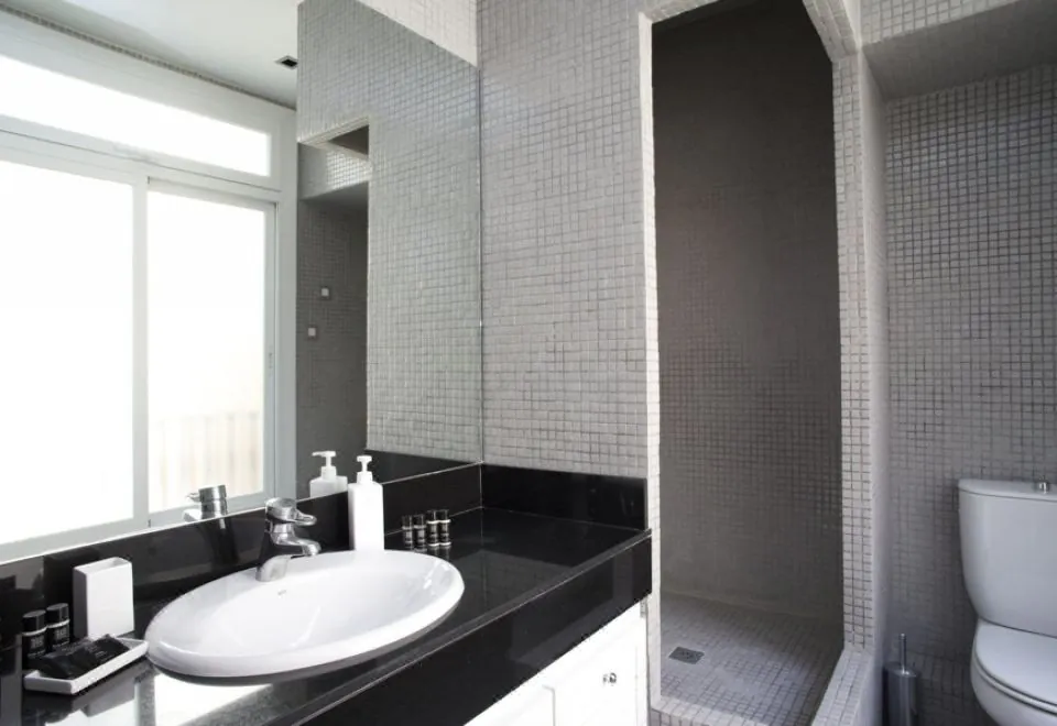 Barcelonaforrent the Claris Suites
