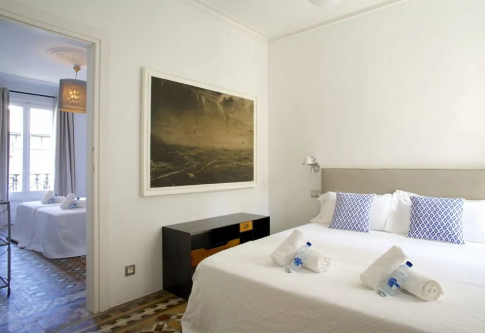Barcelonaforrent the Claris Suites